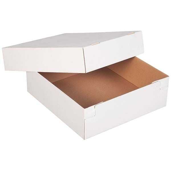 Cheesecake Beyaz Kapaklı Karton Kutu 30x30x10 - Taban ölçüsü 30x30 cm, yüksekliği 10 cm olan dışı beyaz, içi kraft karton kapaklı pasta kutusu.
Cheesecake, tart, turta gibi yiyeceklerin kullanımı için önerilir.
1. sınıf oluklu mukavva kartondan üretilmiştir.
Siyah kapaklı ve beyaz renk olarak 2 modeli mevcuttur.
Karton Pasta Kutusu ile yaptığınız ürünlerin hem dekoratif sunumu hem de güvenli taşınması için tasarlanmış karton kutulardır.