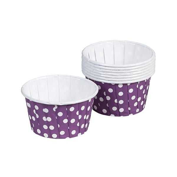 Muffin Kek Kapsülü Mor Puantiyeli 50'li - Muffin Kek Kapsülü mor puantiyeli, 5 cm çapında, 4 cm yüksekliğindedir.
Mor puantiyeli cupcake kek kapsülü yağlı kağıttan yapılmıştır. Kekin kolaylıkla pişmesi ve çıkarılması için idealdir.
Parti davet ve organizasyonlarda sofralarınızı renklendirmede kullanılabilecek, sıcak ve soğuk yiyecek sunumlarında kullanılabilecek muffin / kek kapsülü.
Mafin Kek Kapsülün pembe, mavi ve kırmızı renkleri de mevcuttur.