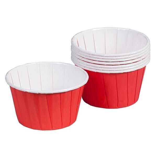Muffin Kek Kapsülü Kırmızı 50'li - Muffin / Kek Kapsülü kırmızı renkte, 7 cm çapında, 4 cm yüksekliğindedir.
Kırmızı cupcake kek kapsülü yağlı kağıttan yapılmıştır. Kekin kolaylıkla pişmesi ve çıkarılması için idealdir.
Parti davet ve organizasyonlarda sofralarınızı renklendirmede kullanılabilecek, sıcak ve soğuk yiyecek sunumlarında kullanılabilecek muffin / kek kapsülü.