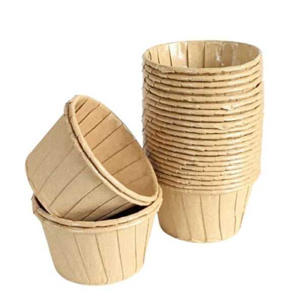 Muffin Kek Kapsülü Kraft 50'li - Muffin / Kek Kapsülü kraft renkte, 7 cm çapında, 4 cm yüksekliğindedir.
Kraft cupcake kek kapsülü yağlı kağıttan yapılmıştır. Kekin kolaylıkla pişmesi ve çıkarılması için idealdir.
Parti davet ve organizasyonlarda sofralarınızı renklendirmede kullanılabilecek, fırında kek vb ürünlerinizi pişirebileceğiniz, sıcak ve soğuk yiyecek sunumlarında kullanılabilecek muffin-kek kapsülü.
Mafin Kek Kapsülün kırmızı, yeşil, sarı, kraft ve puantiyeli renkleri mevcuttur.